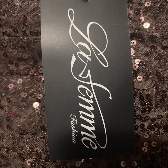 Size 6 La Femme bronze sparkle gown with flattering rouching at the waist. - Picture 3 of 5